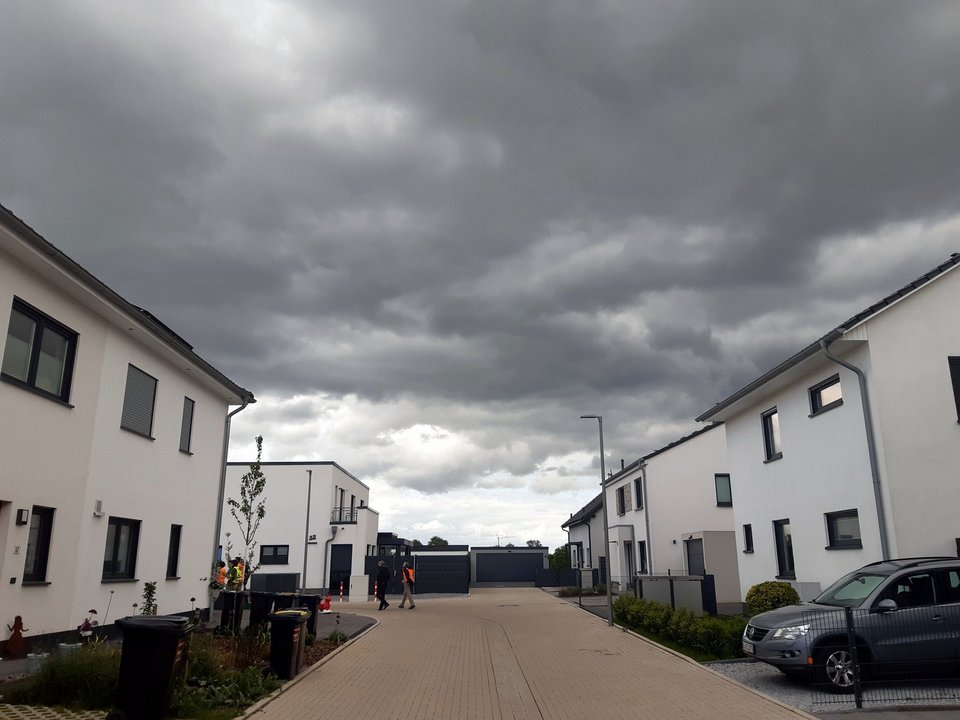 Nachhaltiges Niederschlagswassermanagement funktioniert auch bei dunklen Wolken!
