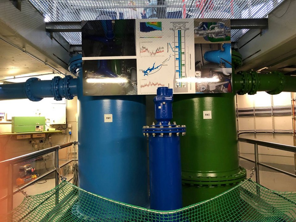 Im Entnahmeturm – auf der Skizze ist der Thermorüssel zu erkennen