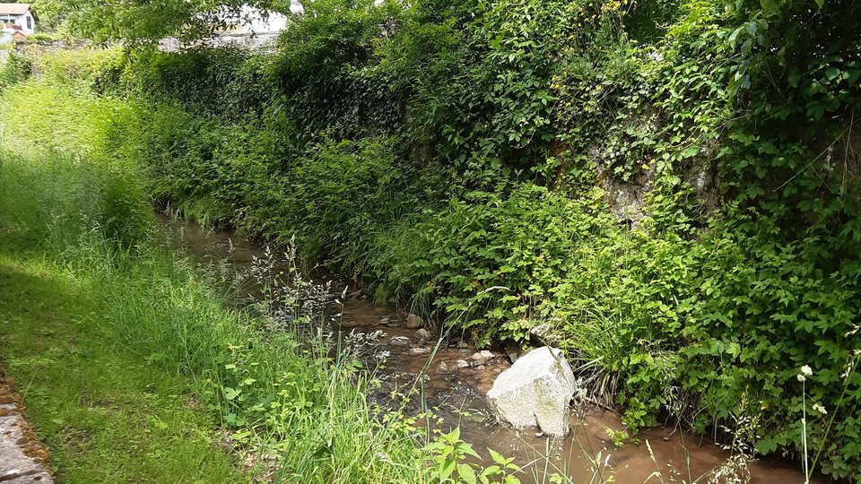 Sormattbach oberstrom der Rechenanlage 